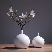 vase blanc boule