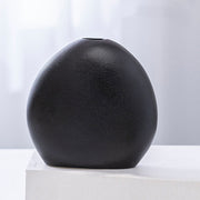 vase rond noir mate