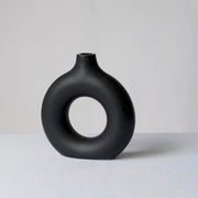 vase noire design