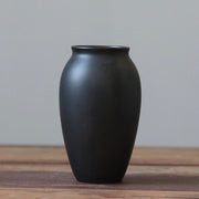 petit vase noir